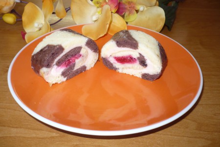OVOCNÁ ROLÁDA